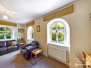 Sitting Room- click for photo gallery